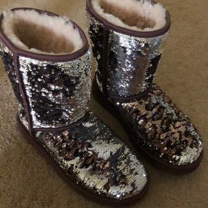 reversible sequin (silver/cheetah) ugg boots